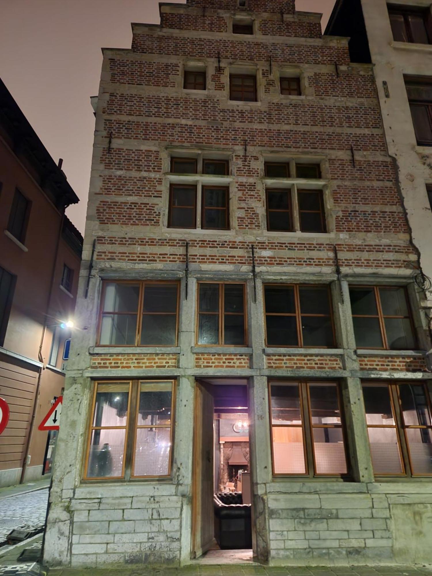 Viktoria Hostel Antuérpia Exterior foto